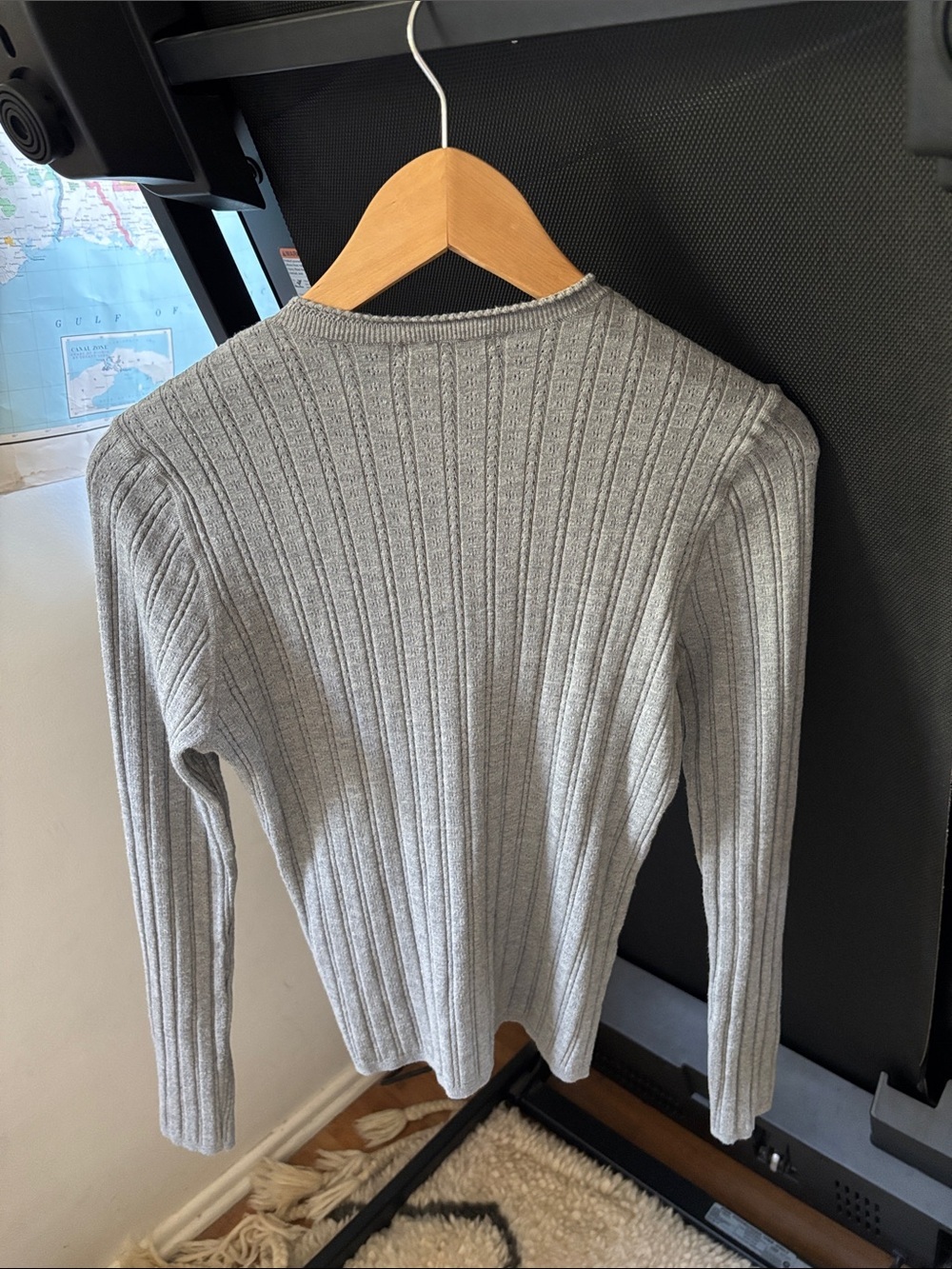 Doen Light Gray Ribbed Button-Front Top - Picture 3 of 17